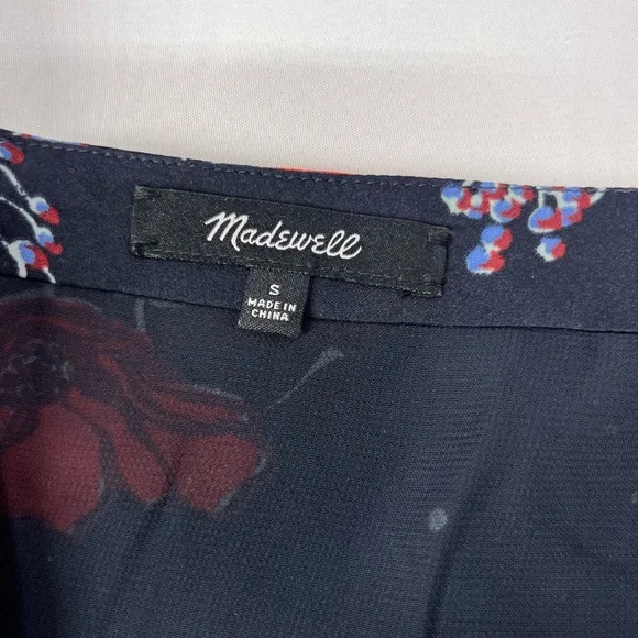 Madewell Cami Wrap Dress in Windblown‎ Poppies - Picture 6 of 8